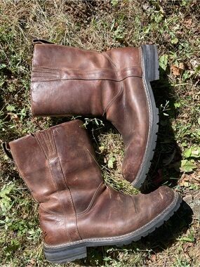 Men's Brown Leather Shearling Lined waterproof boots with Nike Air technology